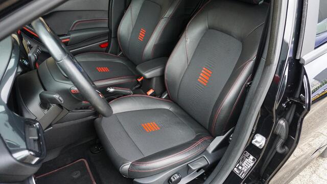 Ford FIESTA 1.0 EcoBoost 146Pk/235Nm ST-Line Black&Red B&O 17inch LM Verlaagd Navi DAB Stoel&Stuurverwarming LED *NL auto*