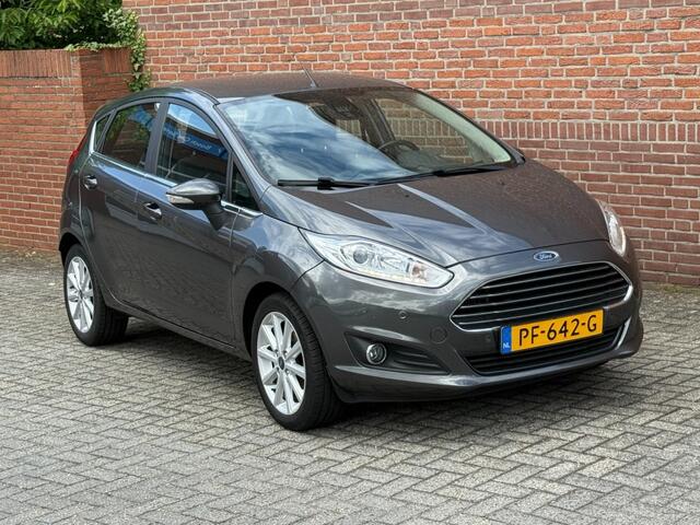 Ford FIESTA 1.0 ECOB. TITANIUM