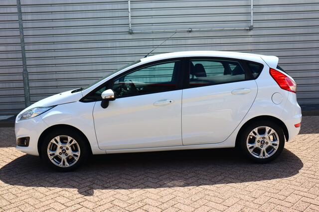 Ford FIESTA 1.0 Style Ultimate O.a: Airco, Cruise, Navi, PDC, Bluetooth, Rijklaar, Etc. All-in prijs!