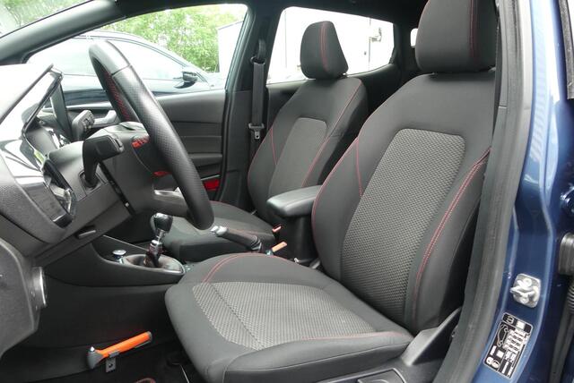 Ford FIESTA 1.0 EcoBoost ST-Line PANO, WINTER PACK, CRUISE, CLIMA, NAVI, PDC, APPLE CARPLAY/ANDROID AUTO, LANE ASSIST, 70.056KM