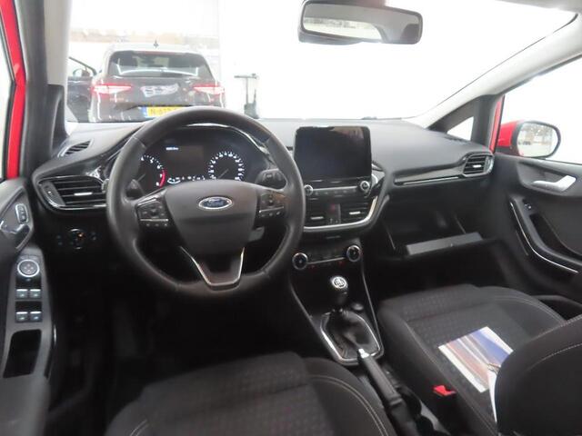 Ford FIESTA 95pk Titanium Touchscreen Climat Cruise Winter pack Parkeersensoren Dealeronderhouden