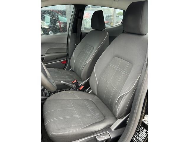 Ford FIESTA 1.1 Trend | NL AUTO | Parkeersensoren | Navigatie | Airco | DAB+ | 2 Sleutels | Carplay | APK tot 09-04-2027 |
