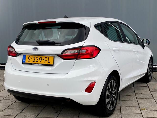Ford FIESTA BWJ 2023 | 1.0T Hybrid 126PK Titanium | CLIMA | CARPLAY | CRUISE | NAVI | PRIVACY GLASS |