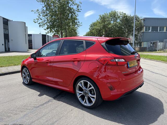 Ford FIESTA 1.0i EcoBoost ST-Line 5-Deurs 6-Bak 100 PK. Prachtige auto van de eerste eigenaar !!!