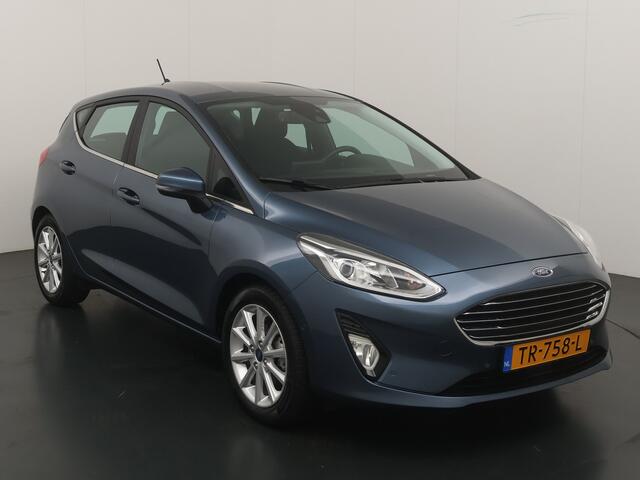 Ford FIESTA EcoBoost 100pk Titanium | Adapt. Cruise | B&O | Trekhaak | Parkeerhulp | Camera | B&O | Apple/Android Carplay |