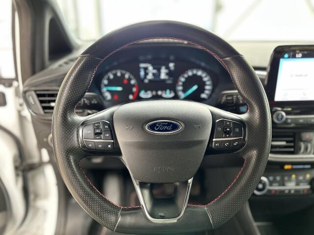 Ford FIESTA EcoBoost Hybrid 125pk ST-Line | Trekhaak | Winterpack | Cruise | Apple carplay / Android auto | Parkeersens. achter |