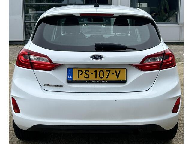 Ford FIESTA 1.0 EcoBoost Titanium 101PK | Nieuw Model | NL AUTO | Volledige Onderhoudshistorie | Cruise Control | Climate Control | Apple Carplay | Android Auto | Navigatie via Carplay | Armsteun | Lichtmetalen Velgen |