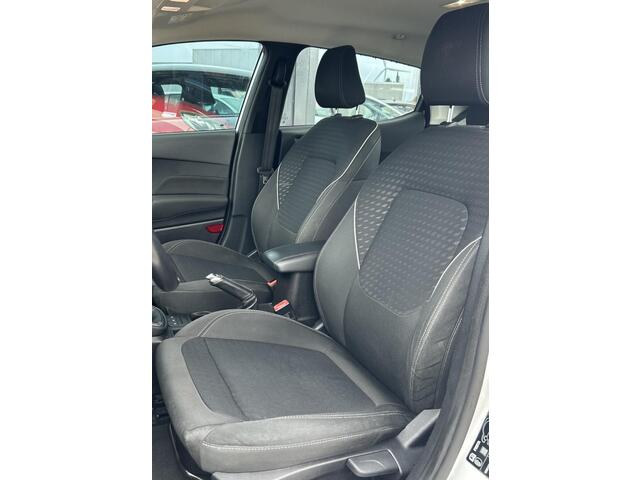 Ford FIESTA 1.0 EcoBoost Titanium 101PK | Nieuw Model | NL AUTO | Volledige Onderhoudshistorie | Cruise Control | Climate Control | Apple Carplay | Android Auto | Navigatie via Carplay | Armsteun | Lichtmetalen Velgen |
