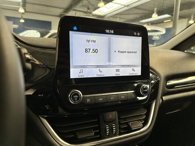 Ford FIESTA EcoBoost Hybrid 125pk Titanium | Apple carplay & Android auto | Clima | Cruise | Parkeersensoren achter |