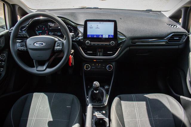 Ford FIESTA 1.0 EcoBoost Connected | Rijklaar | Handgeschakeld | Navigatie
