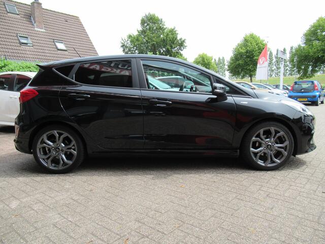 Ford FIESTA 1.0 EcoBoost ST-Line | Clima-Airco | Cruise control | Parkeersensoren | Zwarte hemel | Bluetooth | Navigatie | 6-Bak |