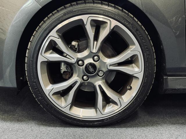 Ford FIESTA 1.0 EB 125PK ST-Line | 18" | LED | Winter