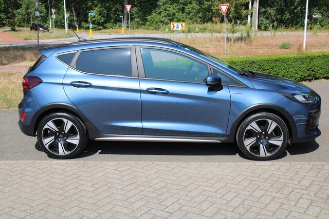 Ford FIESTA 1.0 EcoBoost Hybrid Active X 125 PK Hybrid NAVIGATIE | CAMERA | KEYLESS |