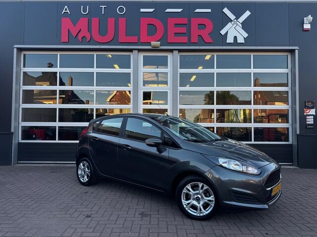 Ford FIESTA 1.0 ECOB. ST LINE / AIRCO / STOELVERW. / VOORRUITVERW. / LM / RIJKLAAR!