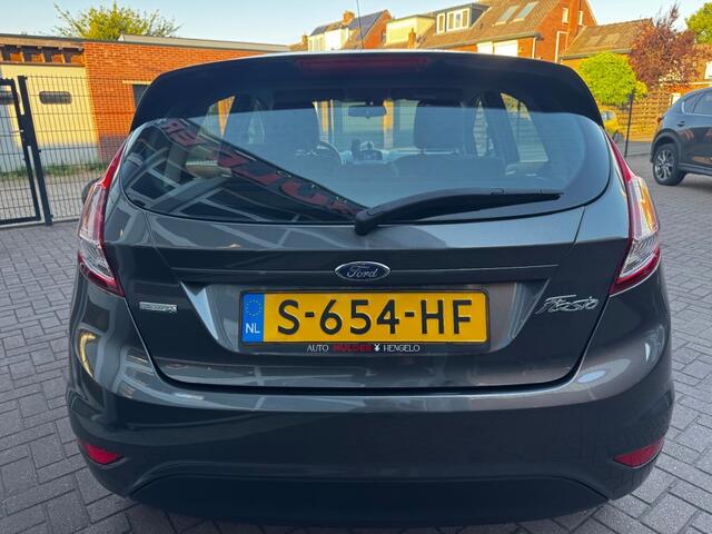 Ford FIESTA 1.0 ECOB. ST LINE / AIRCO / STOELVERW. / VOORRUITVERW. / LM / RIJKLAAR!