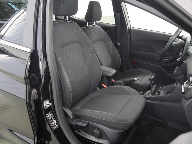 Ford FIESTA 1.0 EcoBoost Hybrid ST-Line X | Winterpakket | Cruise Control Adaptief | B&O | Parkeercamera | Climate Control | Navigatie |
