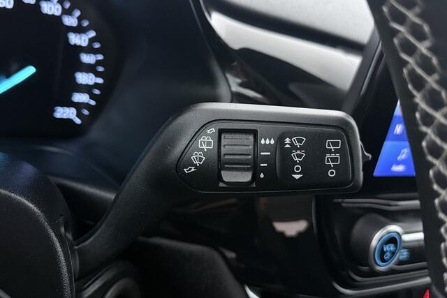 Ford FIESTA 1.0 EcoBoost Titanium (STOEL/STUUR VERWARMING, CAMERA, TREKHAAK, CRUISE ADAPTIEF)