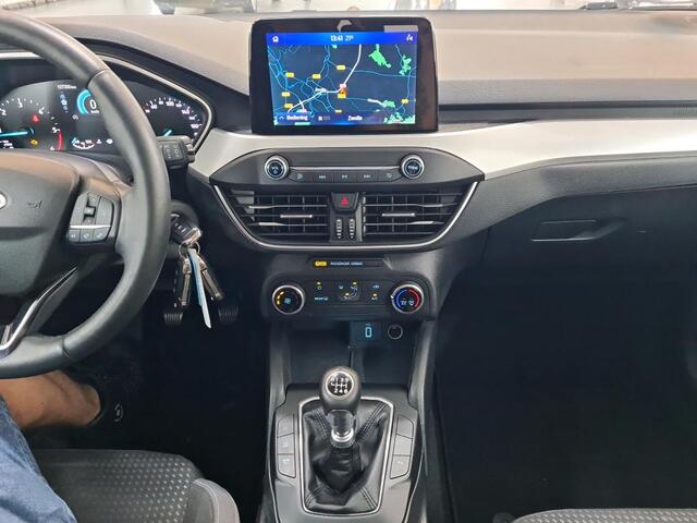 Ford FOCUS Wagon 1.5 EcoBlue Trend Edition Business