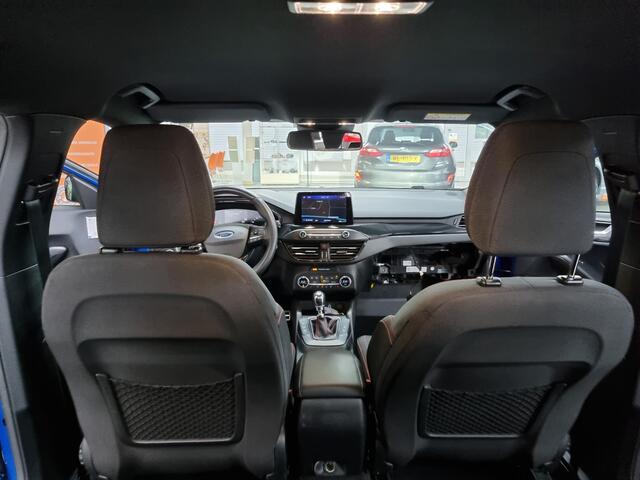 Ford FOCUS 1.5 EcoB. ST Line 18inch/winterpack+standkach