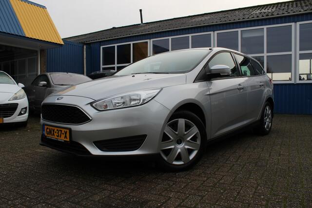 Ford FOCUS Wagon 1.0i "Trend" PDC - Radio-CD !!!