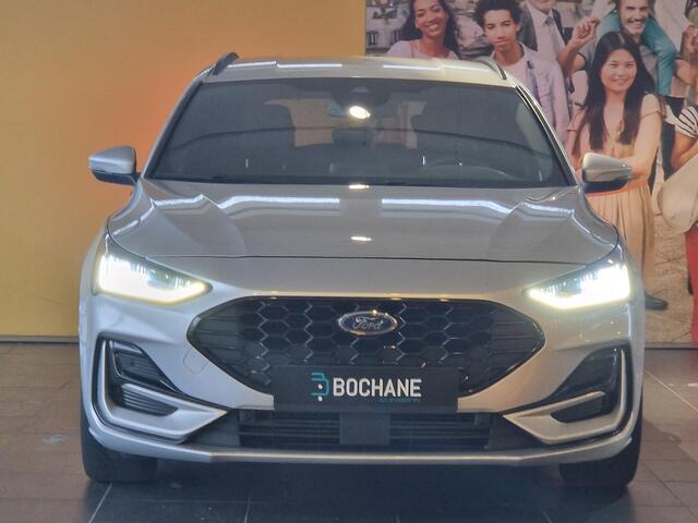 Ford FOCUS Wagon 1.0 EcoBoost Hybrid ST Line NAVIGATIE | ACHTERUITRIJCAMERA | PARKEERSENSOREN VOOR-EN ACHTER | STOEL-STUUR-EN VOORRUITVERWARMING