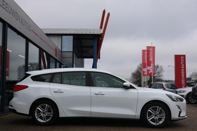 Ford FOCUS Wagon 1.0 EcoBoost Trend Edition Business | Cruise | Trekhaak | Carplay