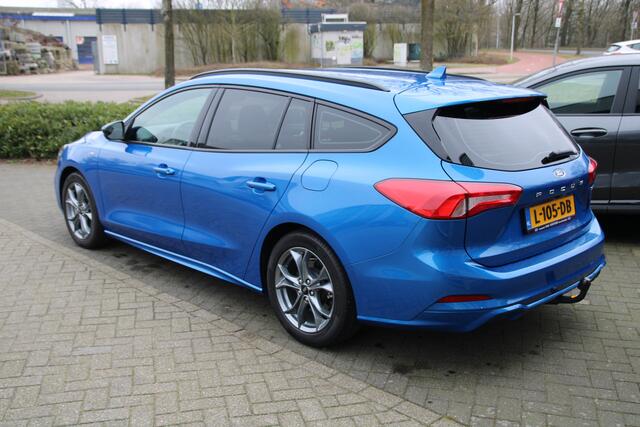 Ford FOCUS Wagon 1.0 EcoBoost 125 PK Hybrid ST Line Business TREKHAAK | NAVIGATIE | 17 LM VELGEN |