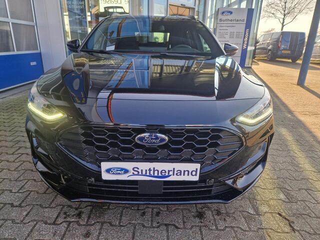 Ford FOCUS 1.0 EcoBoost Hybrid ST Line X | Locatie Drachten | Winterpack | Automaat | 12.3 inch Digital Cockpit | Achteruitrijcamera | Draadloos opladen | Keyless Entry