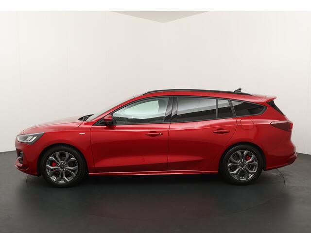Ford FOCUS Wagon EcoBoost 125 pk ST Line | Pano I AGR stoelen I Sync4 I Camera I All season I fabr. gar. tm 09-2027