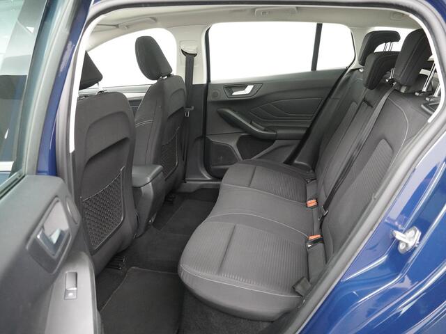 Ford FOCUS Wagon EcoBoost 125pk Titanium | Adapt. Cruise | Panorama | B&O | Clima | Dealer onderhouden