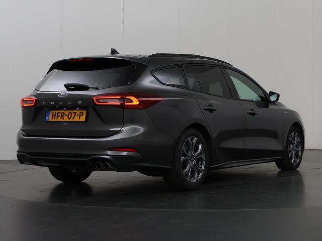 Ford FOCUS 1.0 EcoBoost Hybrid ST Line | Panoramadak | Parkeercamera | Winterpakket | Cruise Control Adaptief | Dodehoekdetectie | Navigatie |