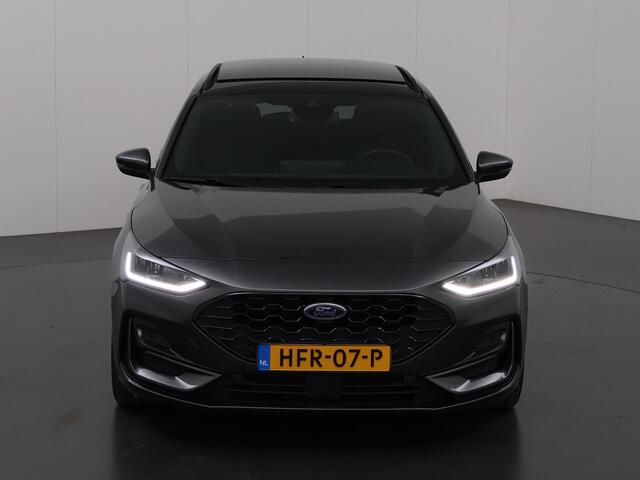 Ford FOCUS 1.0 EcoBoost Hybrid ST Line | Panoramadak | Parkeercamera | Winterpakket | Cruise Control Adaptief | Dodehoekdetectie | Navigatie |