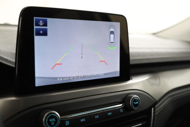 Ford FOCUS Wagon 1.5 EcoBlue Titanium X Business Headup display, Airco, Achteruitrijcamera, Cruise control
