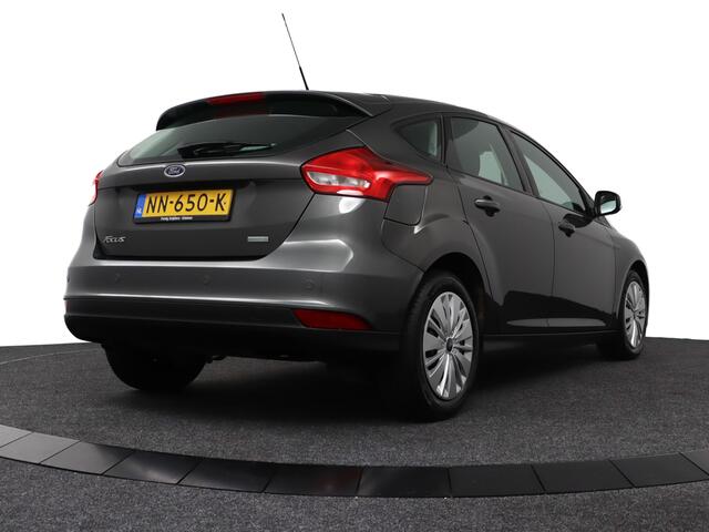 Ford FOCUS 1.0 Lease Edition, Orig.NL - 100% Onderhouden | Navigatie| Cruise Control | PDC achter | Sony geluidssysteem - RIJKLAAR