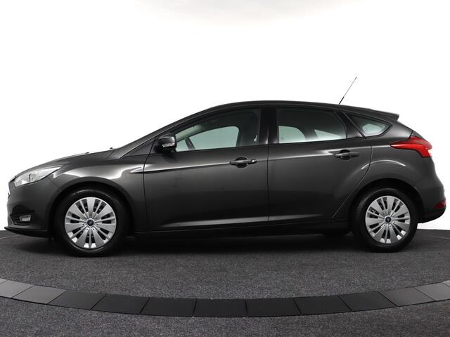 Ford FOCUS 1.0 Lease Edition, Orig.NL - 100% Onderhouden | Navigatie| Cruise Control | PDC achter | Sony geluidssysteem - RIJKLAAR