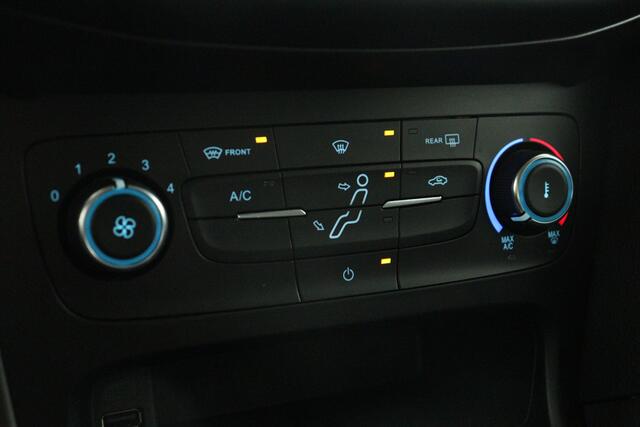 Ford FOCUS 1.0 Lease Edition, Orig.NL - 100% Onderhouden | Navigatie| Cruise Control | PDC achter | Sony geluidssysteem - RIJKLAAR