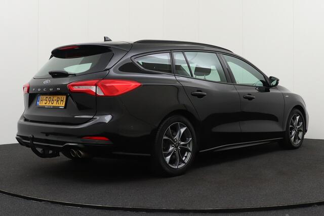 Ford FOCUS Wagon 1.0 EcoBoost ST Line Business Trekhaak Stuur-, Stoelverwarming