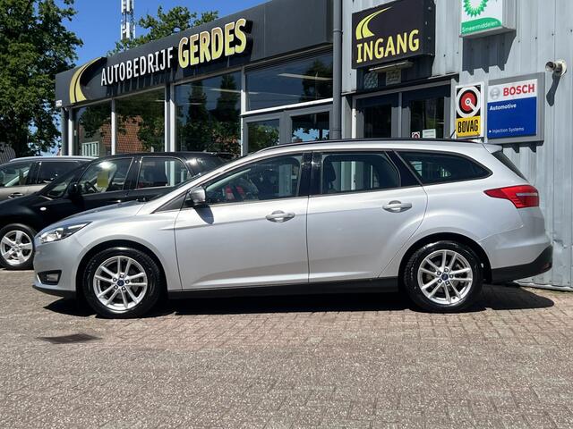 Ford FOCUS Wagon 1.0 Lease Edition | CRUISE | NAVI | PDC |