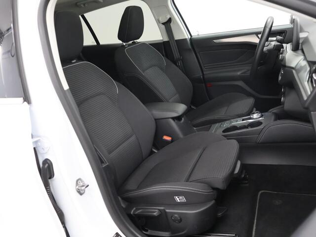 Ford FOCUS Wagon 1.0 EcoBoost Titanium X Business | Panoramadak | AGR Stoelen | Standkachel | Winterpack | Trekhaak |
