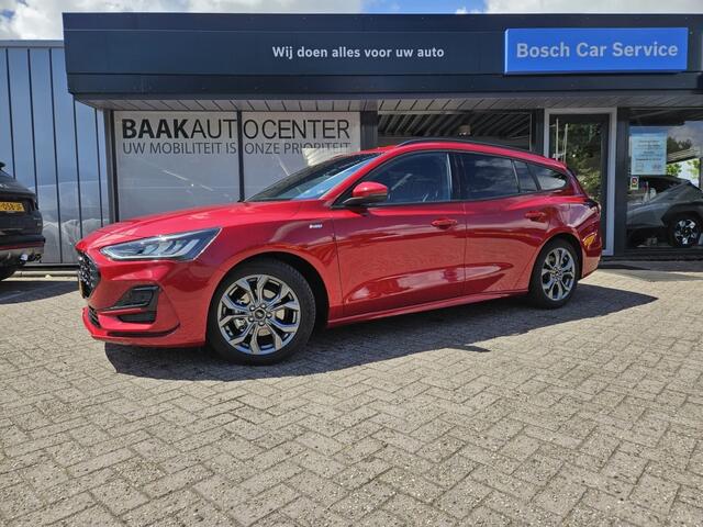 Ford FOCUS 1.0 EBH ST Line | Winter Pack | PDC | Navigatie