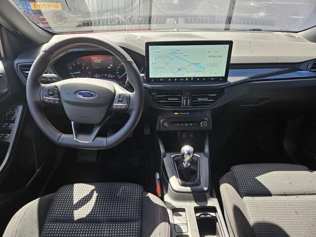 Ford FOCUS 1.0 EBH ST Line | Winter Pack | PDC | Navigatie
