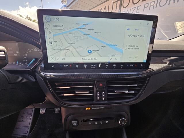Ford FOCUS 1.0 EBH ST Line | Winter Pack | PDC | Navigatie