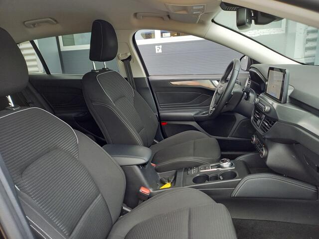 Ford FOCUS Wagon 1.0 EcoBoost Titanium X Business - CAMERA - 2X PDC - TREKHAAK AFN - ELEK KLEP - STL + STR VERW - VOORRAAMVERW - CLIMA - ADAPTIVE CRUISE