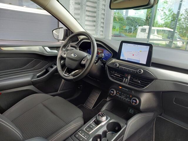 Ford FOCUS Wagon 1.0 EcoBoost Titanium X Business - CAMERA - 2X PDC - TREKHAAK AFN - ELEK KLEP - STL + STR VERW - VOORRAAMVERW - CLIMA - ADAPTIVE CRUISE