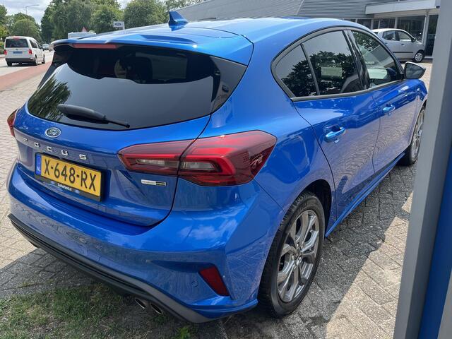Ford FOCUS 1.0 EcoBoost Hybrid ST Line 125 Pk | Achteruitrijcamera | Keyless | Led Koplampen | Dual Climate Control |