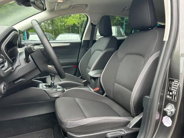 Ford FOCUS 1.0 EcoBoost 125pk LED CarPlay, Navi, Camera, PDC, 17Inch