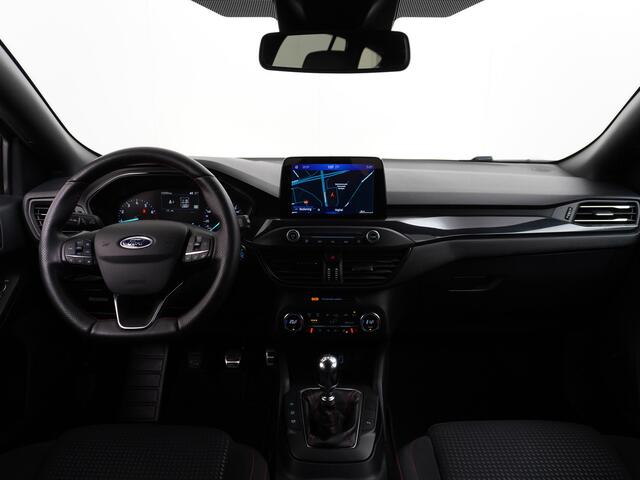 Ford FOCUS Wagon 1.0T 126PK EcoBoost ST Line Trekhaak Design Pack 2 Apple Carplay Android Auto Navi Ecc Stuur+Stoel+Voorruit Verwarming Cruise Control ASLD Pdc Business Winter Pack Keyless Led Comfort Pack Lmv 18" Privacy Glas Licht-Regensensor Wifi Bluetooth Rijstr