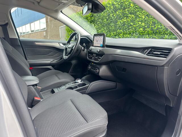 Ford FOCUS Wagon 1.0 EcoBoost Titanium Climate C, Cruise C, Navigatie, Camera!!!! PINKSTERSHOW WOENSDAG 06-06 T/M MAANDAG 09-06!!!!