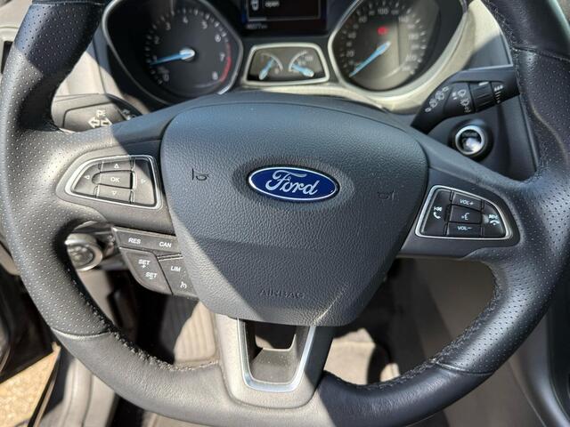 Ford FOCUS Wagon 1.0 ST-Line