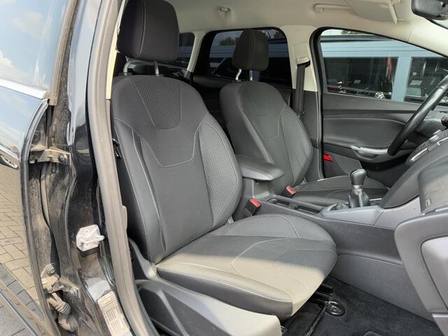 Ford FOCUS Wagon 1.0 EcoBoost Titanium Airco Stoelvw 101pk